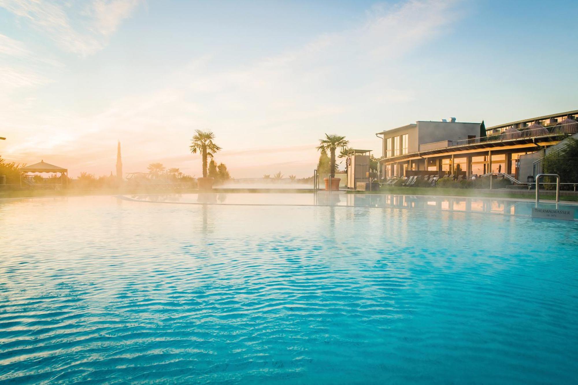 Hotel&Spa Larimar Stegersbach Esterno foto