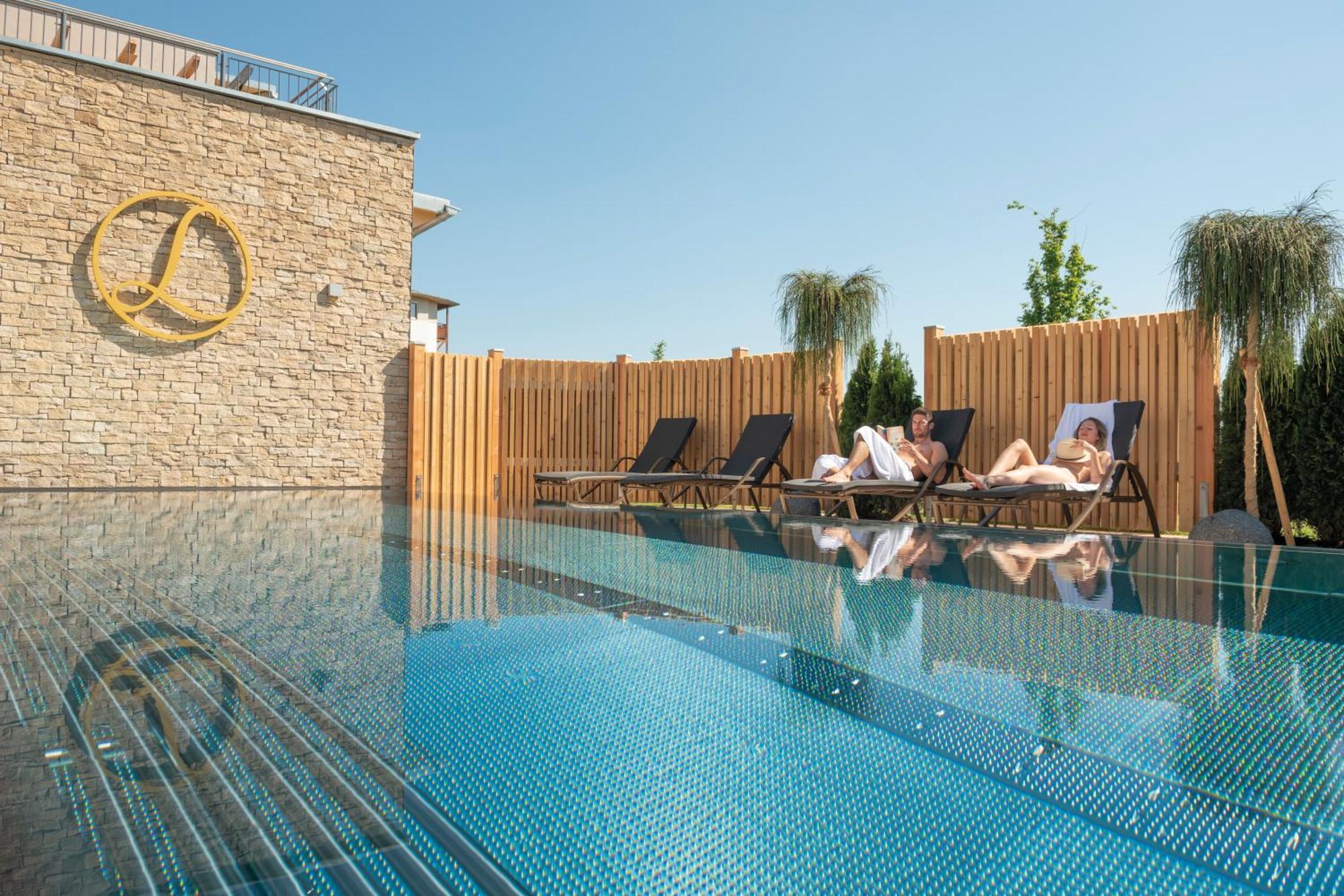 Hotel&Spa Larimar Stegersbach Esterno foto